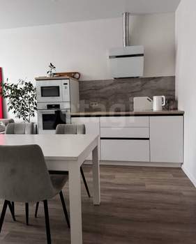 2-к квартира, вторичка, 56м2, 15/19 этаж