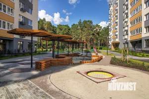 4-к квартира, вторичка, 96м2, 9/10 этаж
