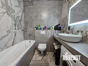 3-к квартира, вторичка, 68м2, 2/22 этаж