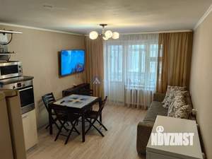 2-к квартира, вторичка, 72м2, 1/10 этаж