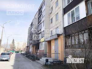 4-к квартира, вторичка, 71м2, 1/5 этаж