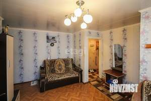 3-к квартира, вторичка, 54м2, 1/4 этаж