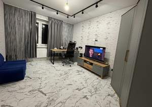 2-к квартира, вторичка, 73м2, 10/10 этаж