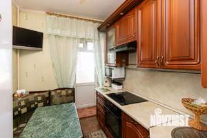 3-к квартира, вторичка, 61м2, 8/9 этаж