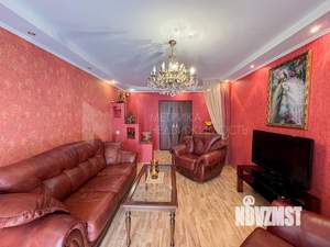 4-к квартира, вторичка, 106м2, 1/9 этаж