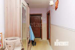 3-к квартира, вторичка, 60м2, 1/9 этаж