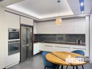 2-к квартира, вторичка, 92м2, 16/25 этаж