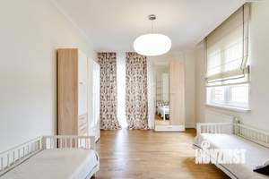 4-к квартира, вторичка, 208м2, 8/12 этаж