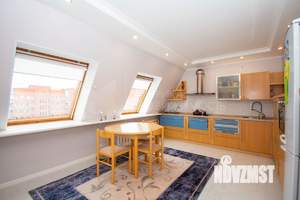 3-к квартира, вторичка, 173м2, 8/8 этаж