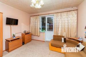 3-к квартира, вторичка, 80м2, 2/2 этаж
