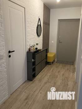 2-к квартира, вторичка, 86м2, 1/19 этаж