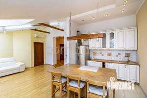 3-к квартира, вторичка, 98м2, 6/6 этаж