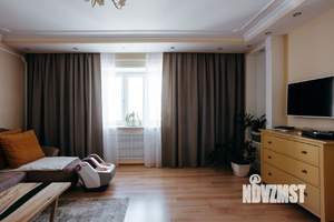 3-к квартира, вторичка, 100м2, 10/12 этаж