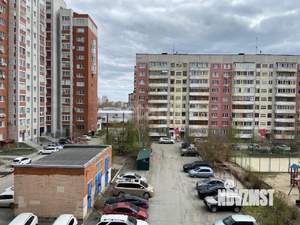 3-к квартира, вторичка, 90м2, 1/9 этаж