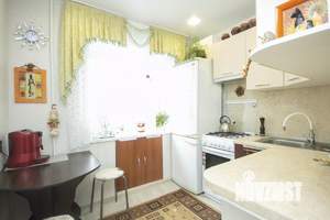 3-к квартира, вторичка, 54м2, 4/5 этаж