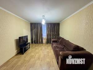 4-к квартира, вторичка, 106м2, 1/9 этаж