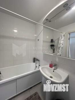 2-к квартира, вторичка, 50м2, 16/24 этаж