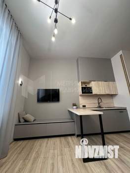 Студия квартира, вторичка, 34м2, 1/10 этаж