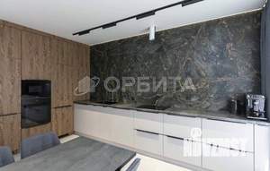 3-к квартира, вторичка, 100м2, 6/6 этаж