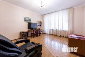 5-к квартира, вторичка, 243м2, 5/10 этаж