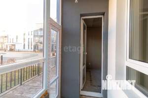 2-к квартира, вторичка, 56м2, 1/4 этаж