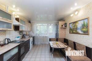 3-к квартира, вторичка, 59м2, 3/5 этаж
