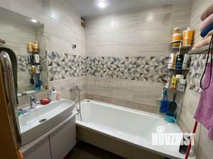 4-к квартира, вторичка, 76м2, 1/9 этаж