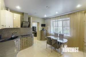 3-к квартира, вторичка, 110м2, 8/10 этаж