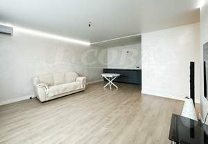 2-к квартира, вторичка, 79м2, 7/9 этаж