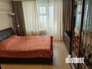 2-к квартира, вторичка, 72м2, 1/10 этаж