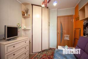 3-к квартира, вторичка, 57м2, 1/5 этаж