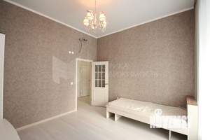 3-к квартира, вторичка, 122м2, 13/17 этаж