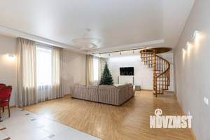 4-к квартира, вторичка, 175м2, 8/9 этаж