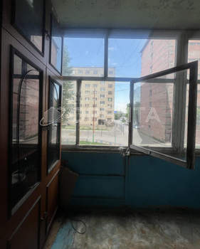 Студия квартира, вторичка, 15м2, 1/8 этаж
