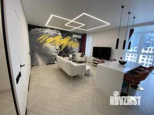 2-к квартира, вторичка, 56м2, 19/19 этаж