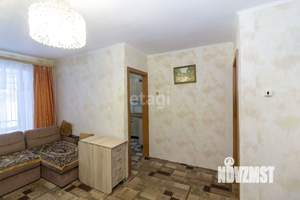 3-к квартира, вторичка, 55м2, 1/3 этаж