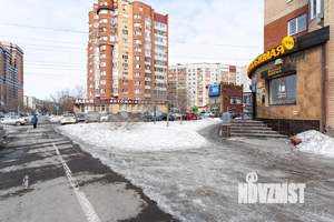 4-к квартира, вторичка, 74м2, 9/9 этаж